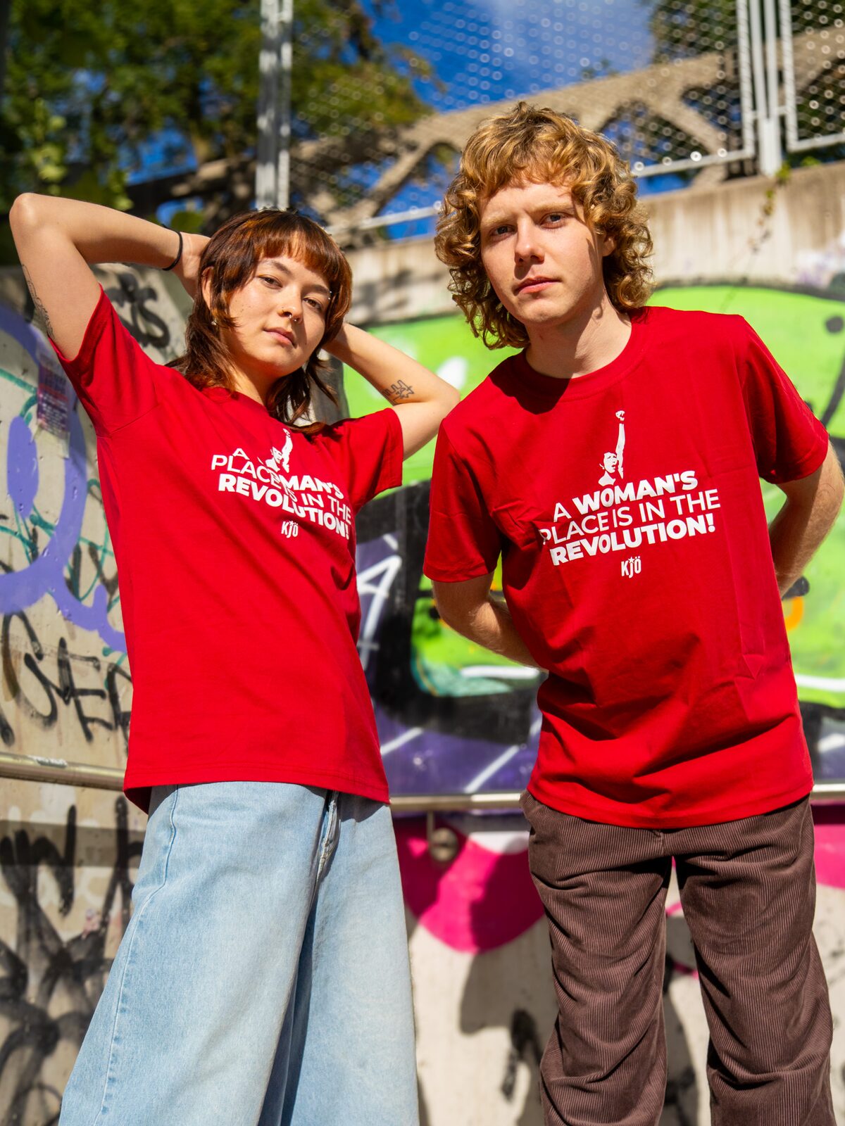 "A Woman's Place Is In The Revolution" T-Shirt – Ansicht 4